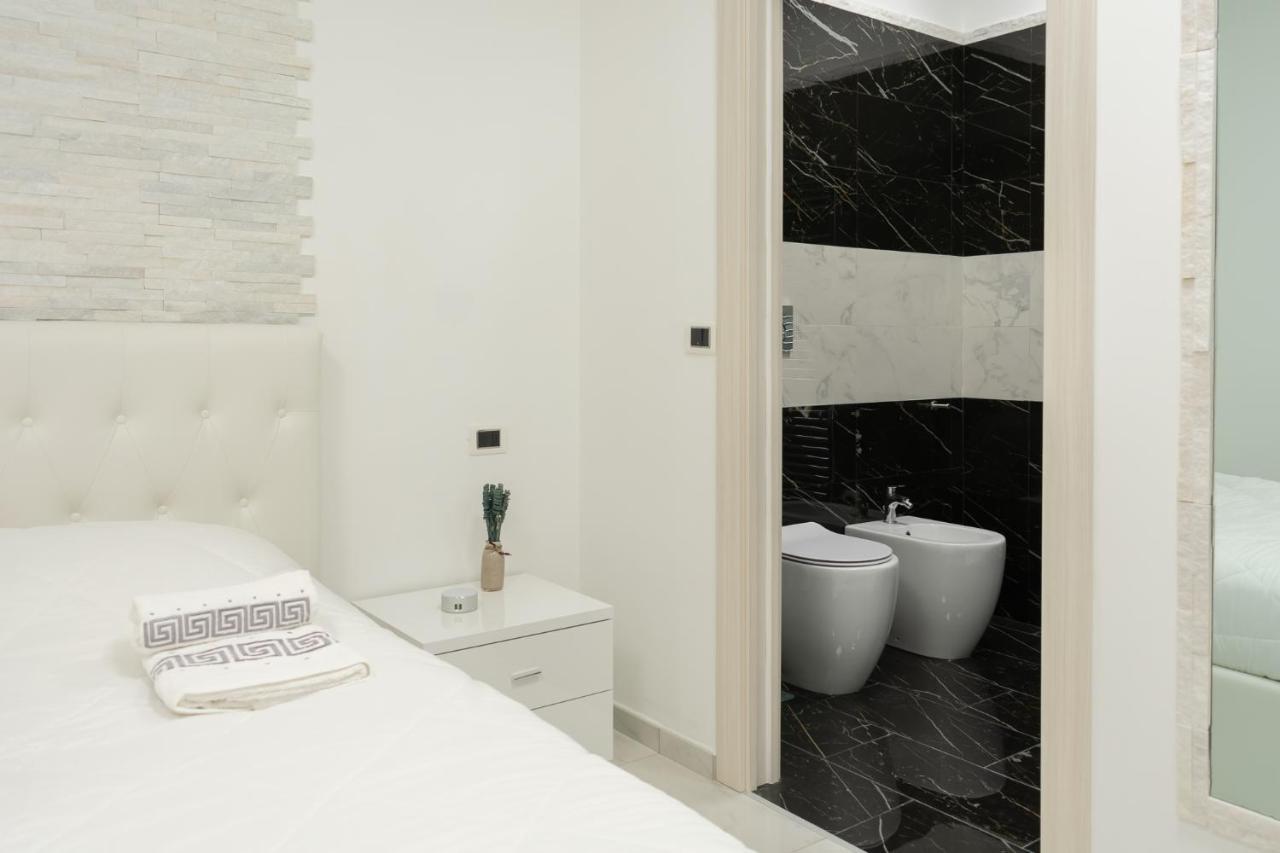 Royal Central Room Μπολόνια Εξωτερικό φωτογραφία
