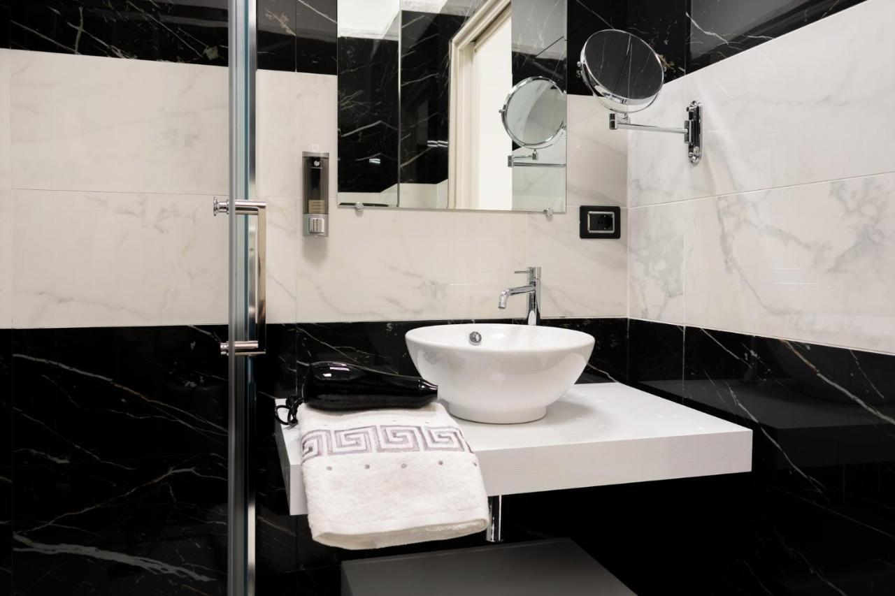 Royal Central Room Μπολόνια Εξωτερικό φωτογραφία