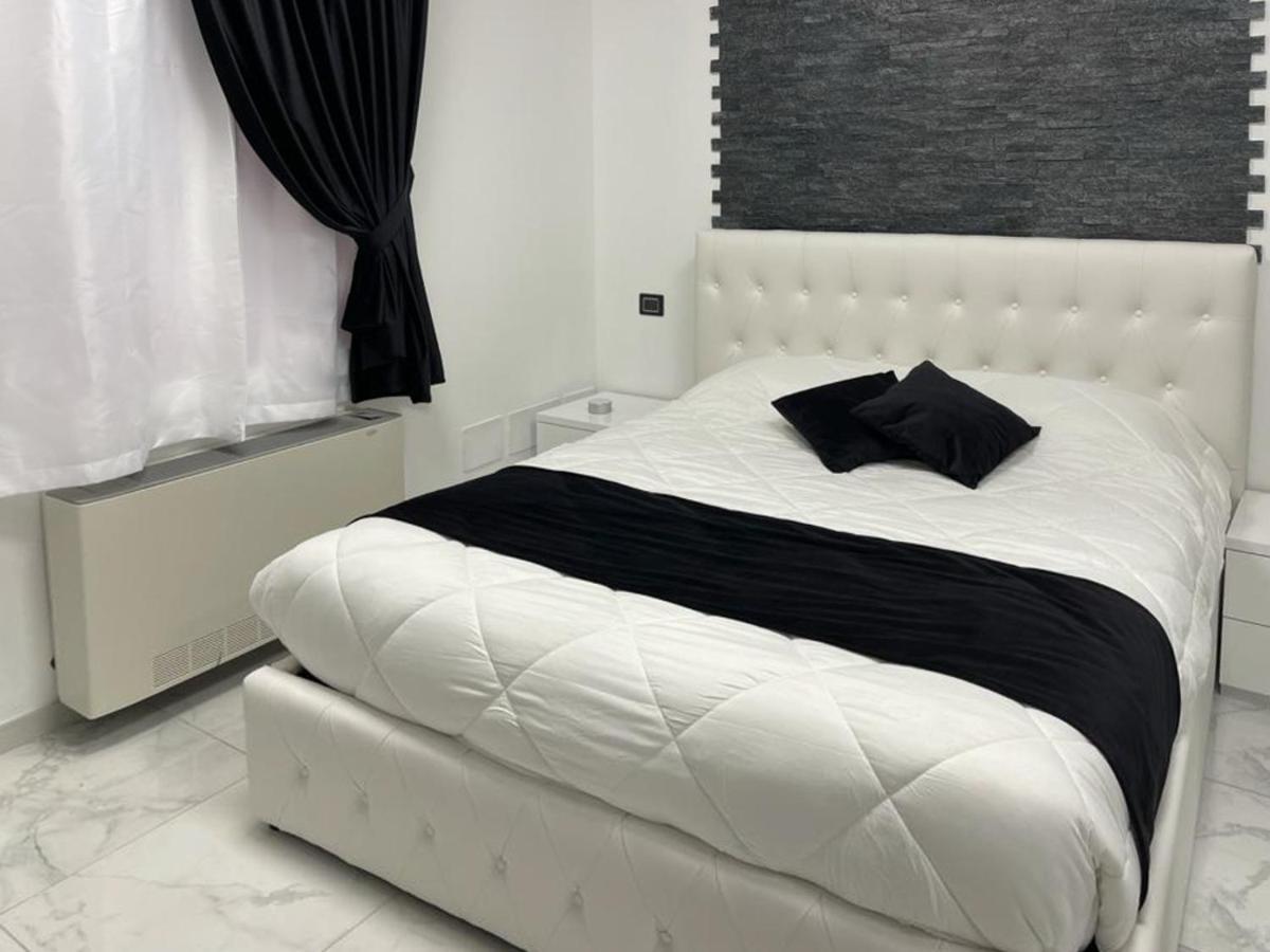Royal Central Room Μπολόνια Εξωτερικό φωτογραφία