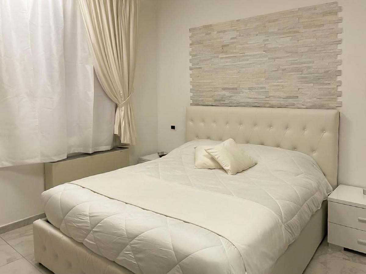 Royal Central Room Μπολόνια Εξωτερικό φωτογραφία